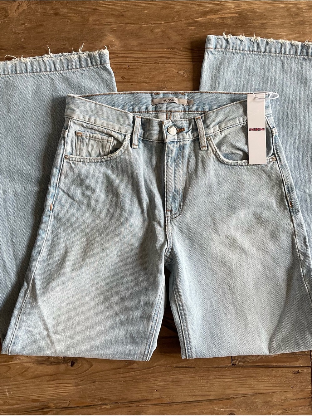 NWT Hudson Rylee Vintage Day Wide Leg Jeans Size 27 Raw Hem - Picture 3 of 7